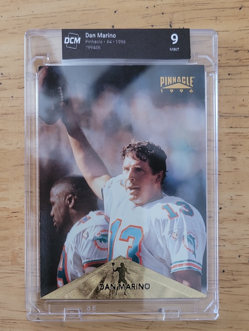 Pinnacle 1996 Dan Marino DCM Graded Mint 9